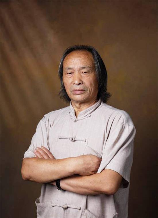 Famous Contemporary Chinese CalligrapherChen Wenxi iMedia