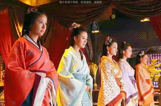 3 000 Imperial Beauties Are Relatively Few But The 10 000 People In 3-000-imperial-beauties-are-relatively-few-but-the-10-000-people-in
