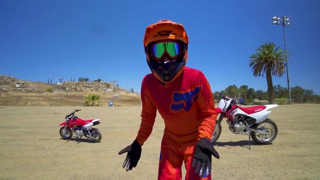 rideabike谐音:ruai的e败克ride,读音就是,美[ra01d],英[r0501d