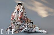 Zhou Dongyu X " ELLE " open annual, wrapping lar