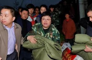 韩红：我不爱吃肉，奶奶卖冰棍抚养我长大，我做公益回报她