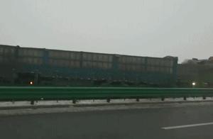 3死6伤！包茂高速陕西铜川段40多辆车连撞