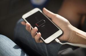2021年iPhone或取消充电线接口，无线充电时代将至，你准备好了吗