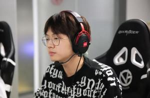 乐言使用外挂结局来了，俱乐部只罚3个月工资，拳头官方追加处罚