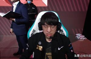 RNG全程碾压TT，小虎卡蜜尔立功，Uzi用两句话精准点评