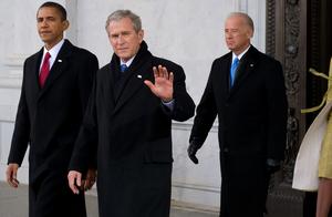 共和党“分裂”大戏上演，小布什向拜登祝贺，暗示特朗普认输