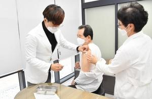 韩国28人接种流感疫苗后死亡，韩总理已经接种
