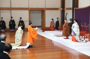 日本天皇弟弟被宣布为第一皇位继承人