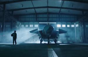 空军最新宣传片：歼-20机身现罕见标志