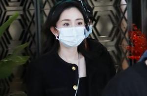 Bowknot of beautiful leg of fine waist of show of modelling of Yang Mi All Black sends band to match