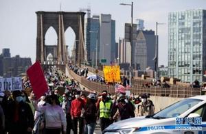 纽约举行反亚裔仇恨大型集会