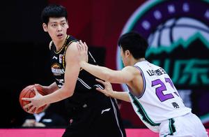 梅奥砍32分郭艾伦23+8 辽宁轻取山东夺7连胜