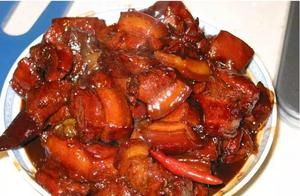 When making pork of braise in soy sauce, should fry candy color alone?