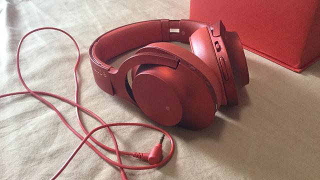 mdr-100abn对比mdr-xb950n1哪个好