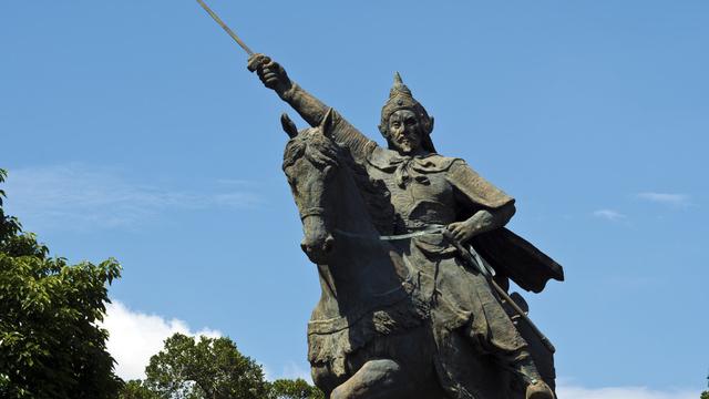 词语什么什么必争