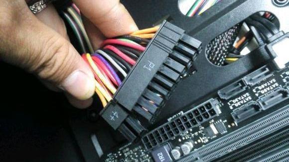 电脑电源故障的原因