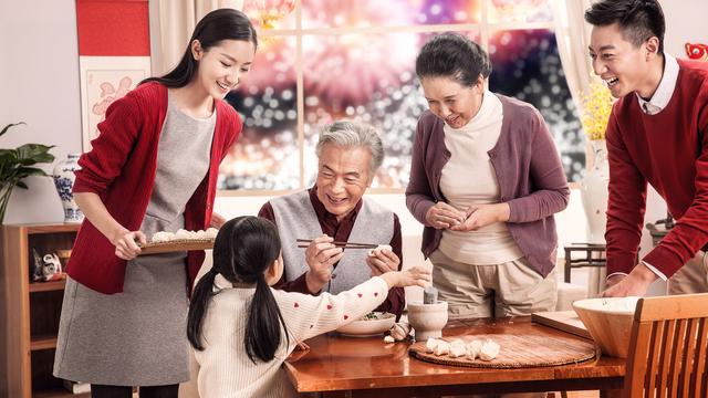中秋吃团圆饭作文精选