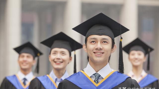 珠宝专业毕业生求职信