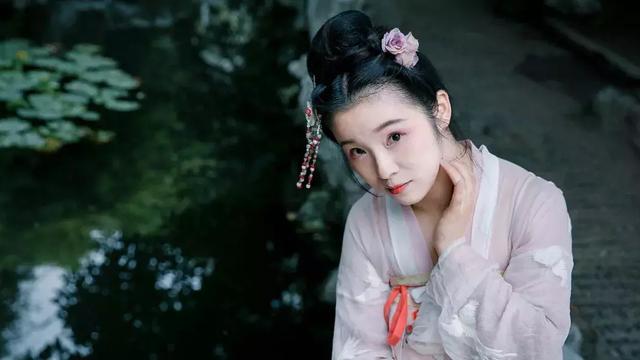 优美的爱情古诗词名句