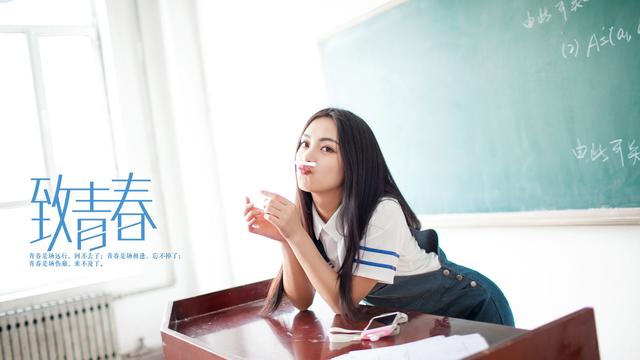 关于主持人大赛自我介绍范文