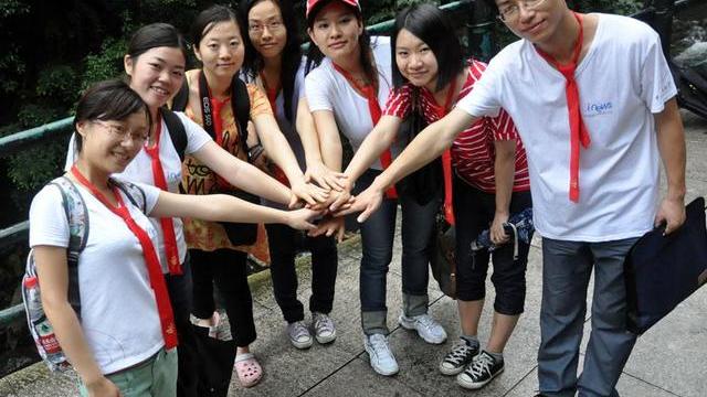 選擇一家公司團隊,摘抄其團隊規章制度15條