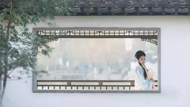 人生若只如初见何事秋风悲画扇情感美文