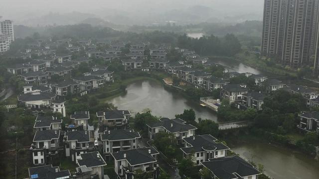 那雨那伞那人优秀作文通用