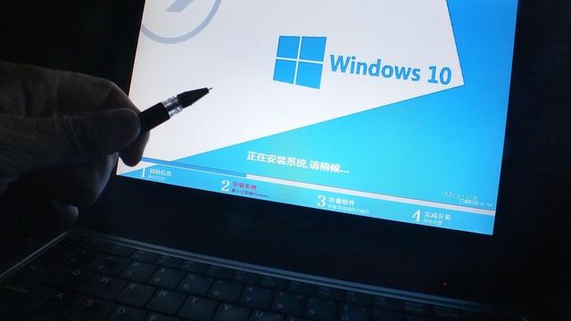 win10重启不安装更新失败