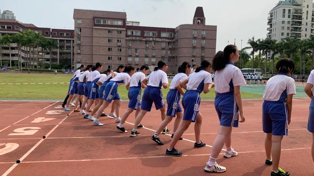 深圳中考体育立定跳远训练方法