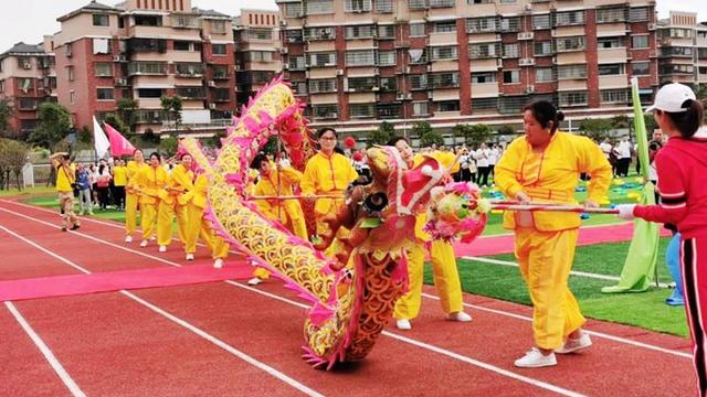 运动会学生投沙包项目加油稿精选