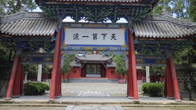 参观武侯祠的作文通用