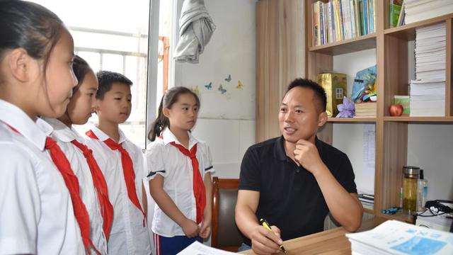 小学教学能手事迹材料精选