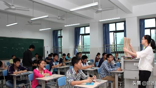 开学典礼学生代表发言稿（精选）