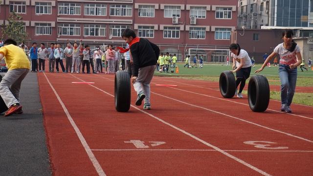 农村教小学教师论文模板