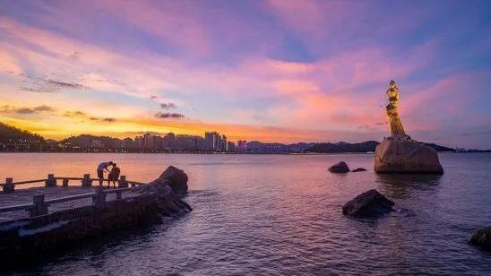 海的诗句励志