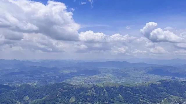 形容女人漂亮的词语