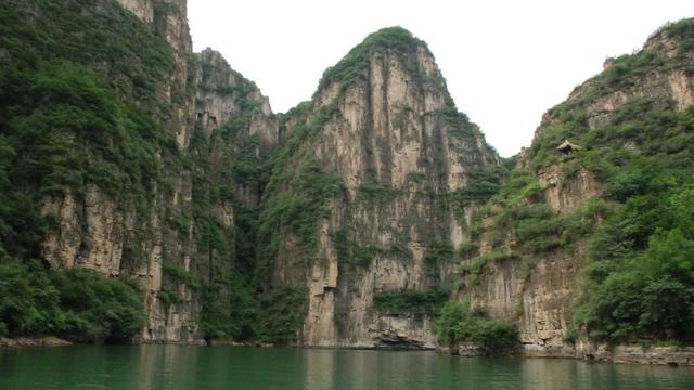 《骢马》万楚的唐诗鉴赏