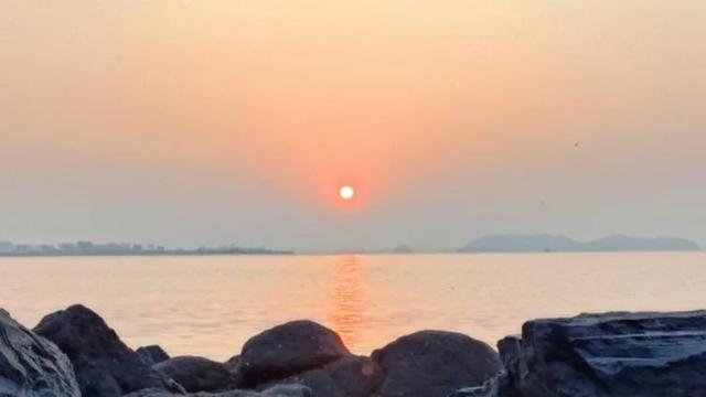 海上日出教案