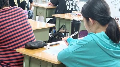 小学班级管理的意义及策略