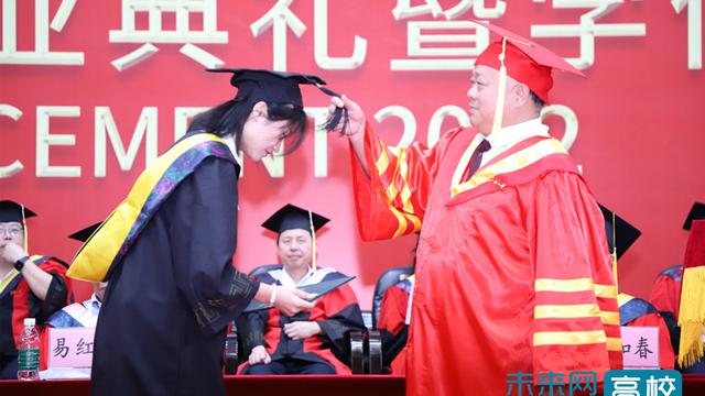 初中毕业典礼校长致辞