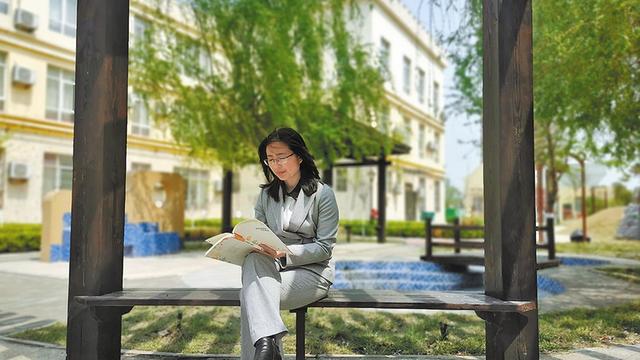 幼儿园老师师德标兵事迹材料范文精选