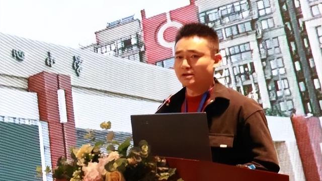 小学二年级的自我介绍