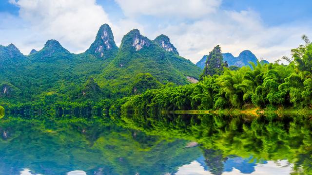 描写人物外貌的好句摘抄大全