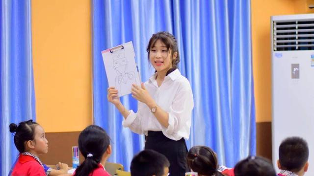 教师竞聘精彩演讲稿