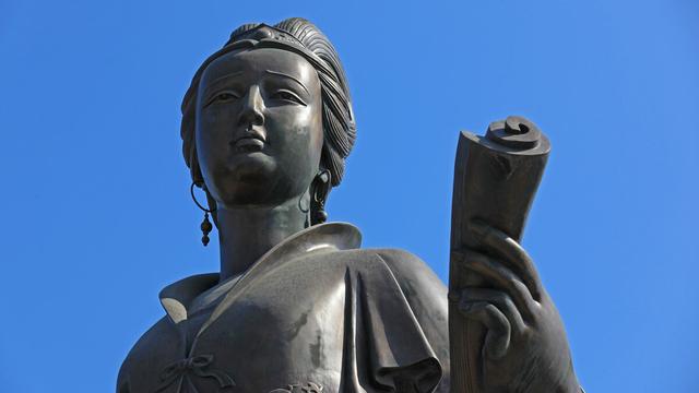 关于爱情的名言诗句唯美