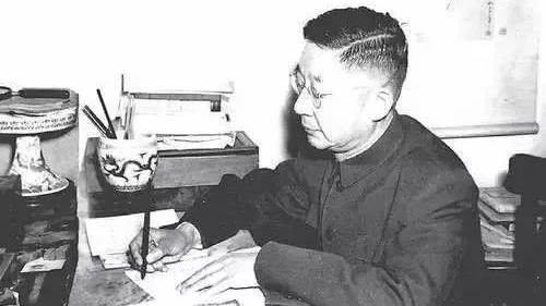 爱读书的名人故事