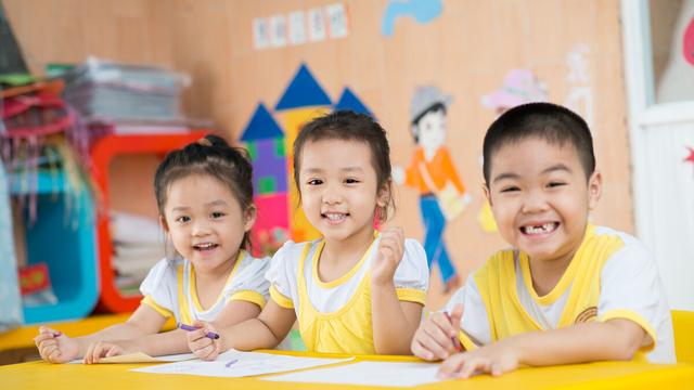幼儿园中班德育总结集锦