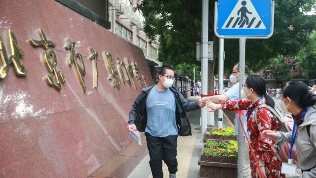 关于诗词的议论文