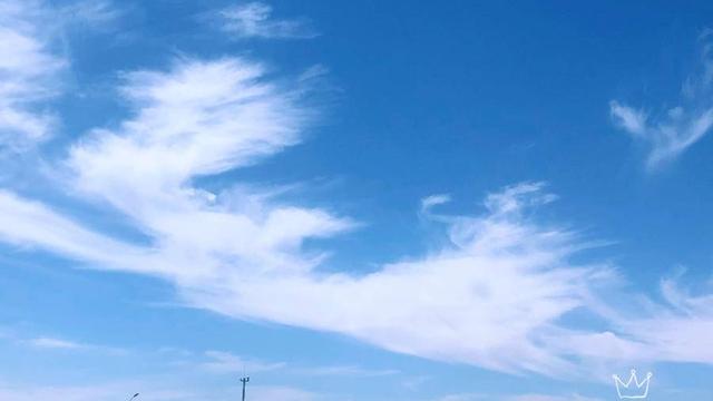 写蓝天白云唯美的句子
