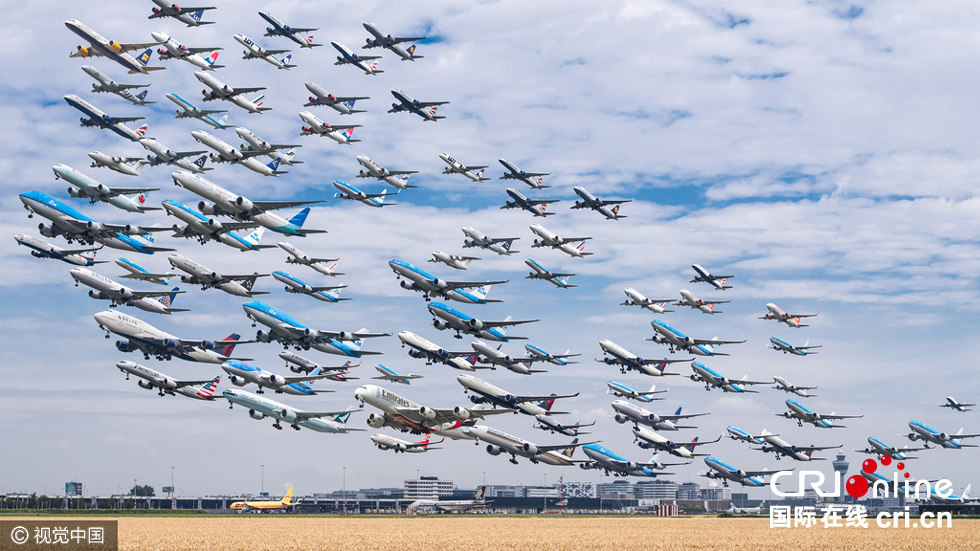 机场有多繁忙？美国摄影师耗时两年拍各国机场